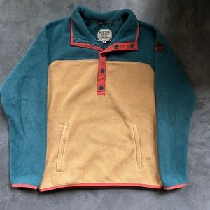 Burton quarter button pullover, fleece pullover, size small
